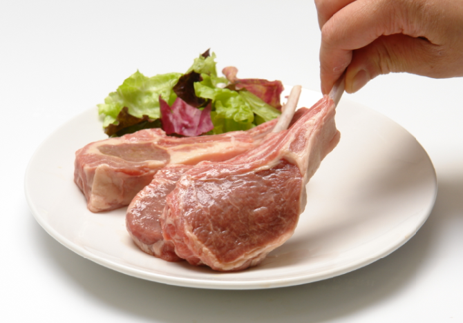 骨付ラム肉（ラムチョップ）が美味しい理由 | 北海道へ行こう！